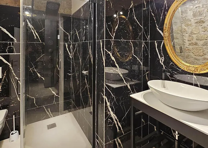 Luxurious In With Sauna * Poljane